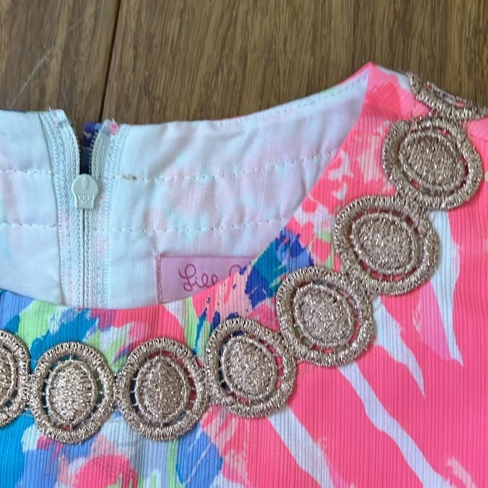 Lilly Pulitzer little Lilly classic shift dress in Multi Rainbow Soleil print 10
